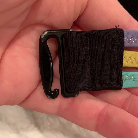 Victoria’s Secret “The Flirt Bandeau” bikini top - Picture 10 of 11